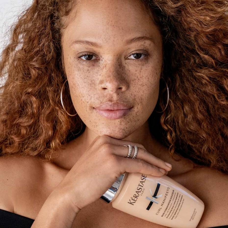 Kérastase Curl Manifesto Bain Hydration Douceur 250ml - Image 2