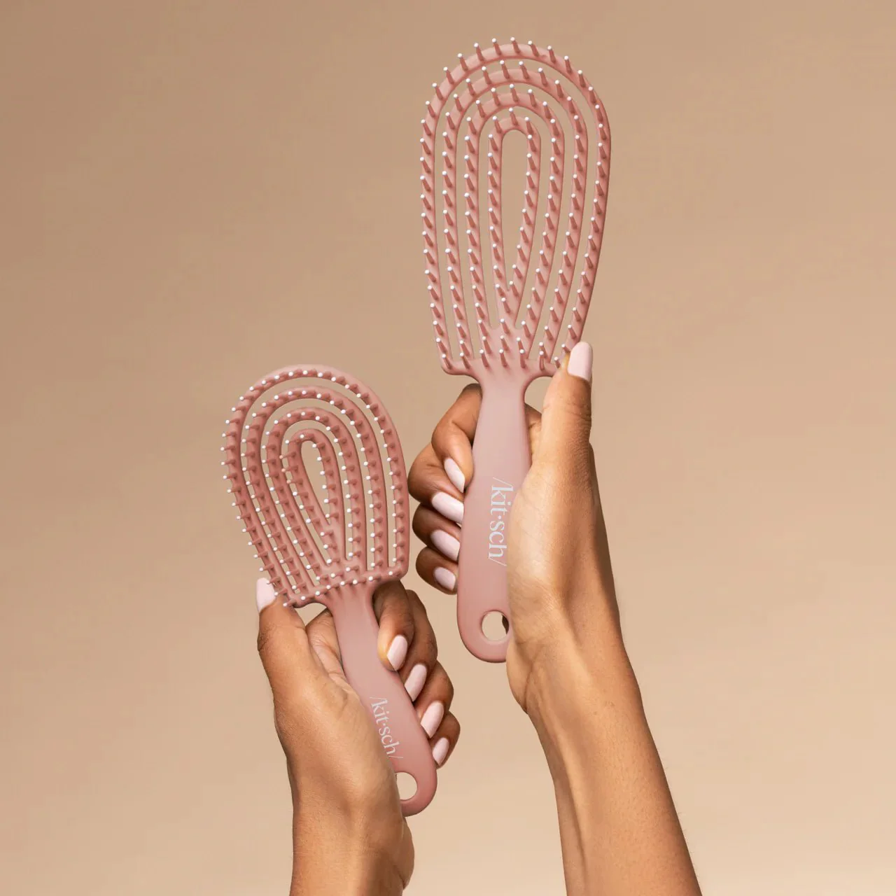 Kitsch Mini Detangling Flexi Brush - Terracotta - Image 5