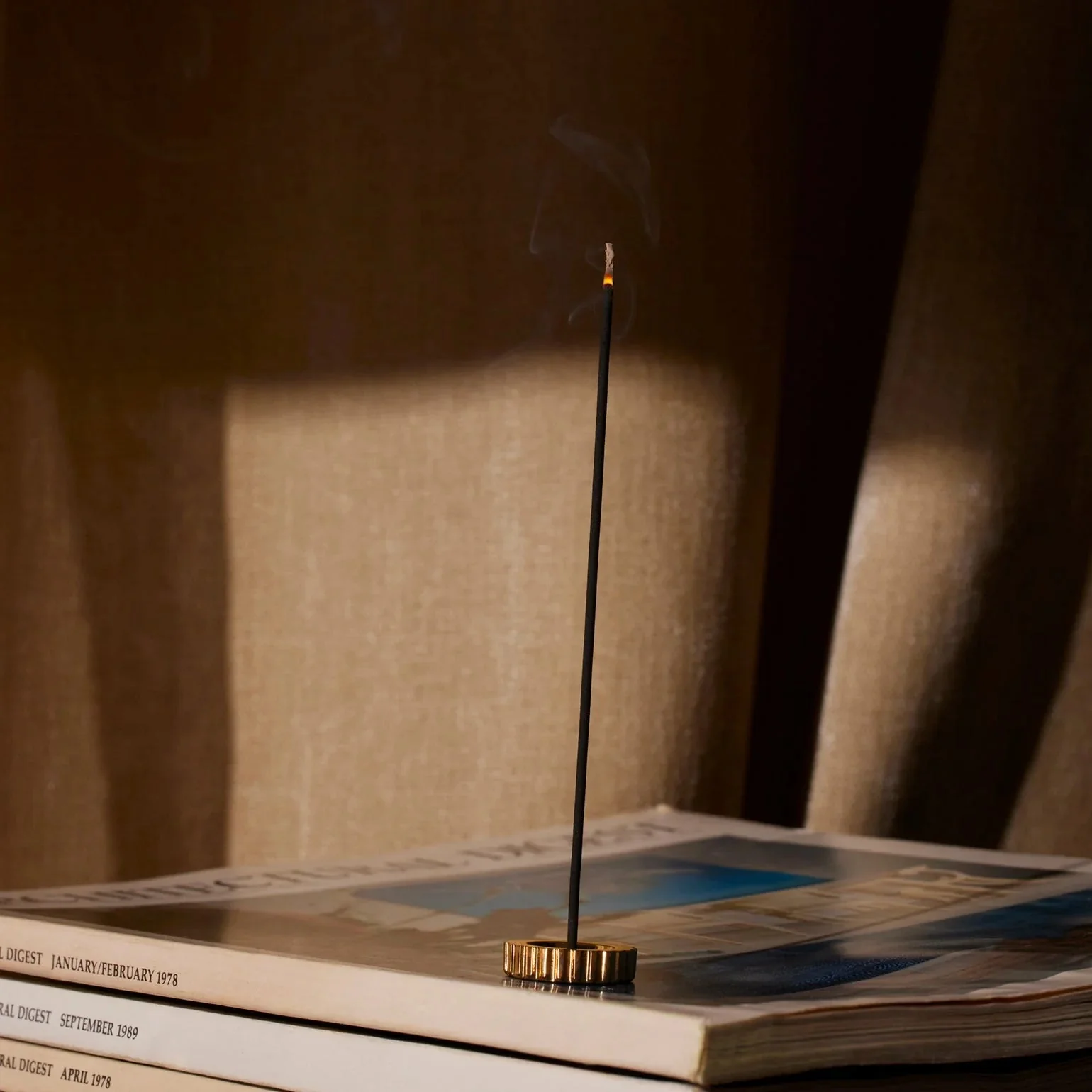 Oribe Côte d'Azur Incense 75 Sticks - Image 5