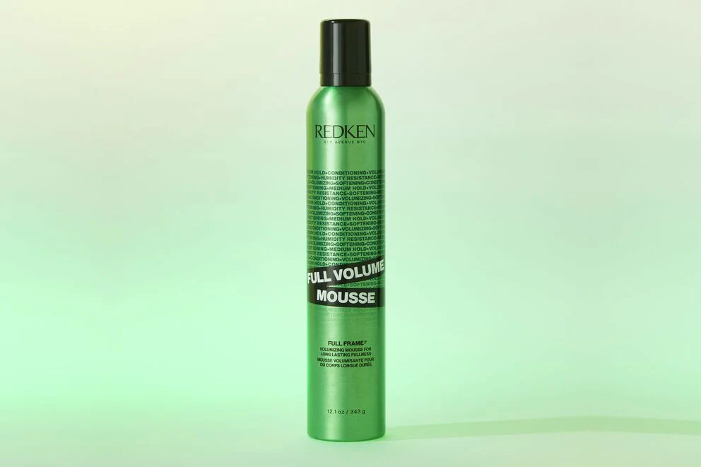 Redken Full Volume Mousse 343g - Image 7